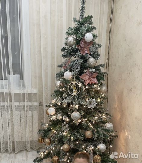 Елка искусственная