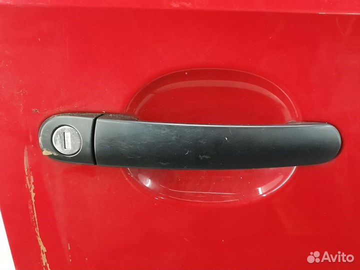 Дверь передняя правая Skoda Rapid