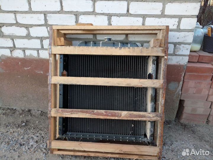 Радиатор на дт-75, Комбайн-нива