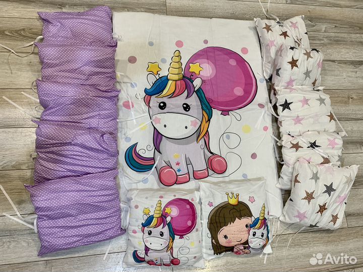 Комплект бортиков с одеялом в кроватку новый