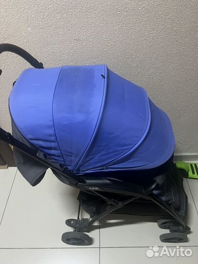 Прогулочная коляска cam