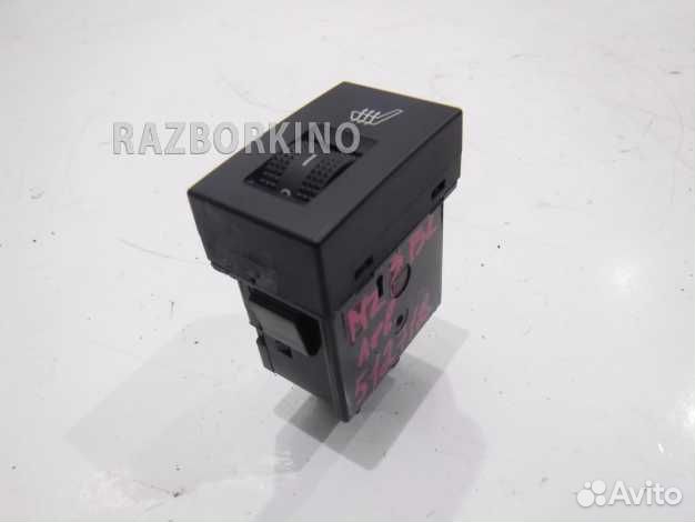 Кнопка обогрева сидений