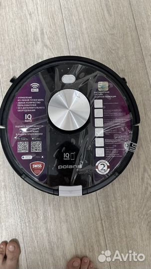 Робот пылесос polaris