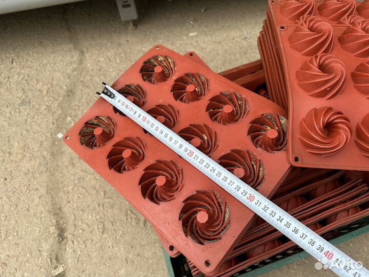 Форма силиконовая красная 32/24.5/3 12 печений