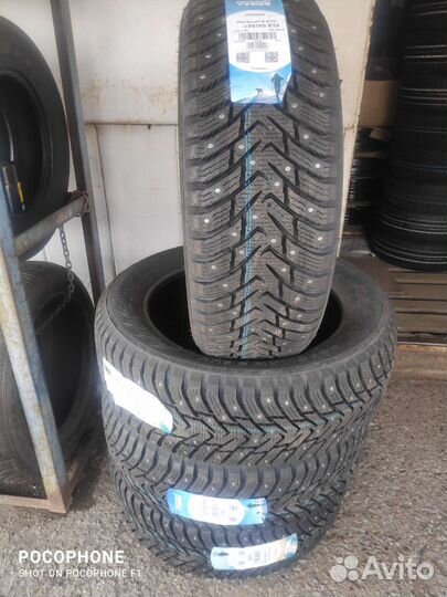 Nokian Tyres Hakkapeliitta 8 SUV 235/55 R19 105T