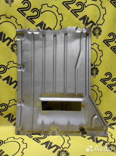 Защита кпп Bmw X5 E70 / FE82 N62B48B 2008-01-29