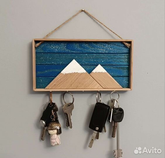 Ключница настенная из дерева