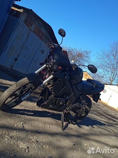 Мотоцикл Омакс