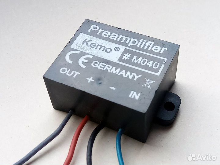 Предварительный усилитель звука Kemo M040
