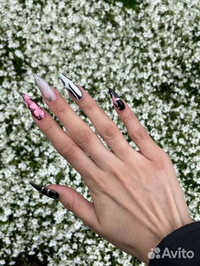 Маникюр,наращивание ногтей