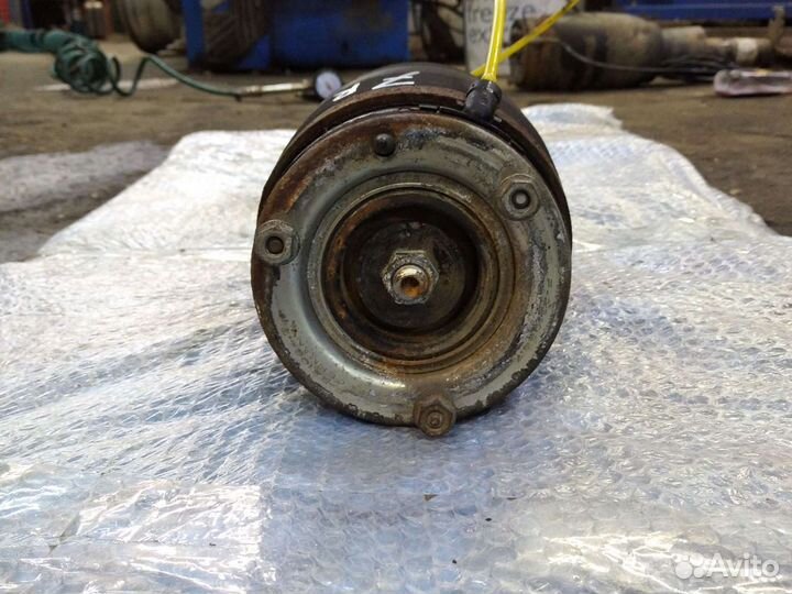 Пневмостойка Range Rover 2002-2012