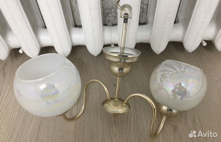 Люстра потолочная и бра настенное