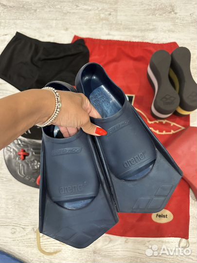 Инвентарь для плавания