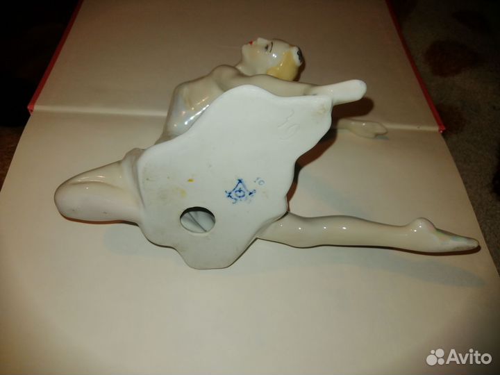 Фарфоровые статуэтки лфз