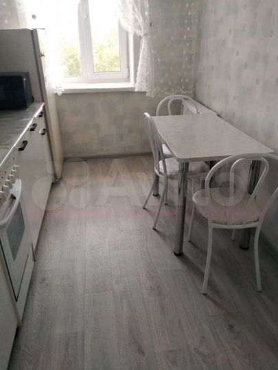 2-к. квартира, 50 м², 5/5 эт.