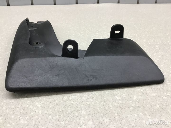 Брызговик задний левый Toyota RAV 4 2013-2018