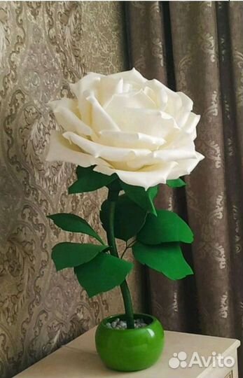 Светильник.ночник,Ростовые цветы