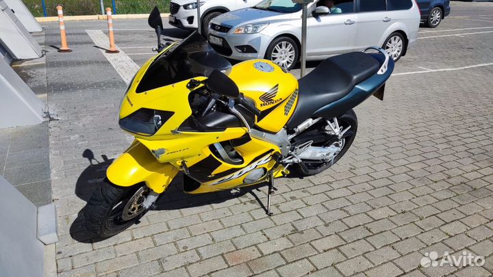 Honda CBR 600 f4i