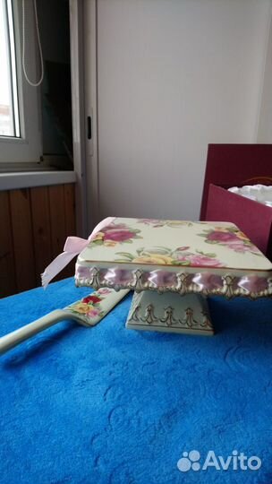 Тортовница