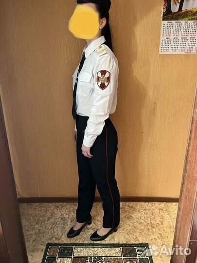 Рубашка и брюки