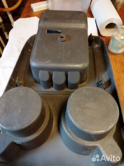 Передняя консоль под стаканы на форд экспедишн 97