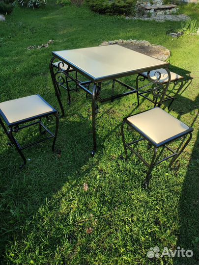 Уличная мебель