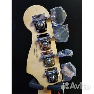 Гитара Fender Player Precision Bass, синий/белый