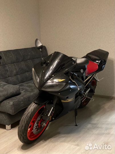 Ямаха р1 yamaha r1