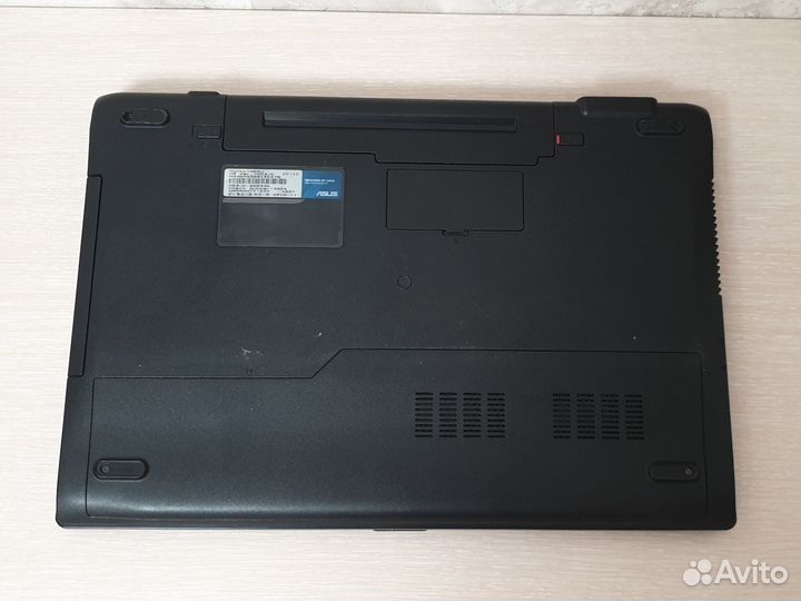 Ноутбук asus i5-M460 / 4GB / GT 415M / 500GB HDD