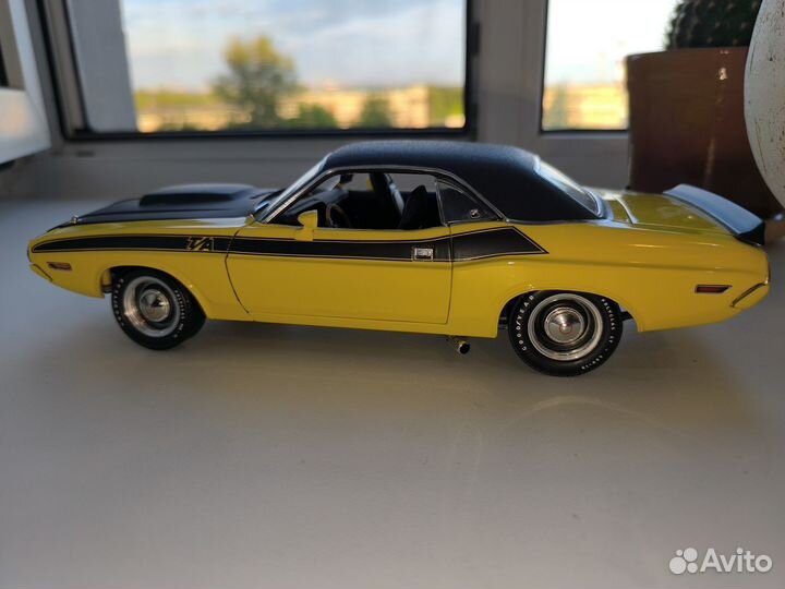 Dodge challenger t/a 1971 Highway 61 1/18