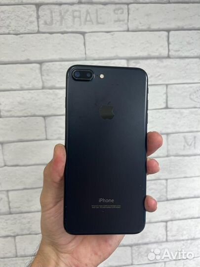 Телефон iPhone 7 plus 128gb