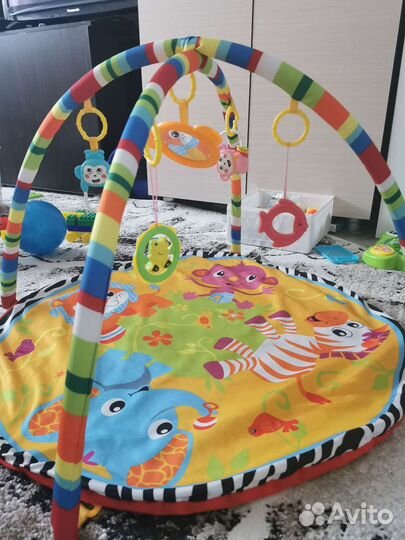 Развивающий коврик
