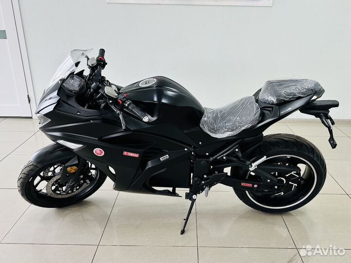 Электромотоцикл Ducati, Yamaha, BMW