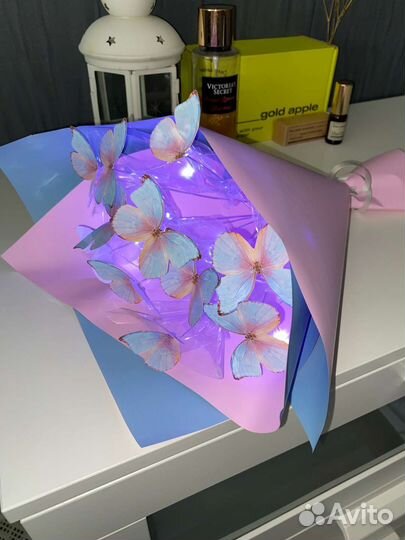 Букеты из бабочек