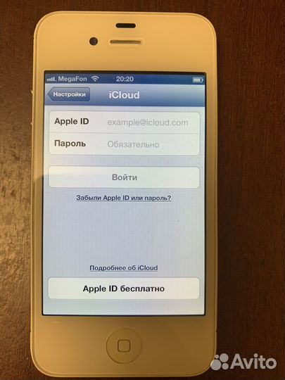 iPhone 4S, 16 ГБ
