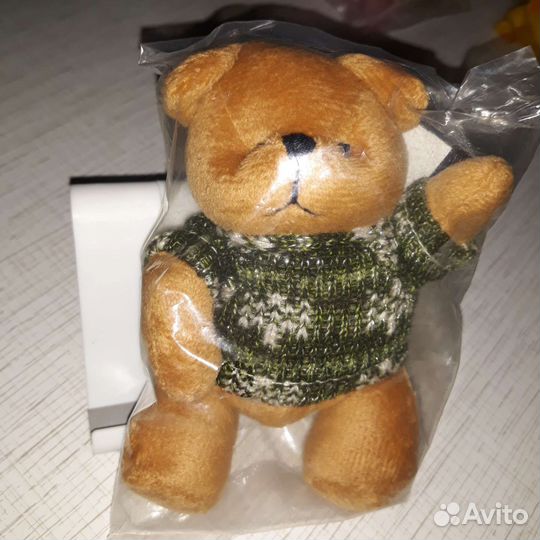 Мишка в свитере 11см