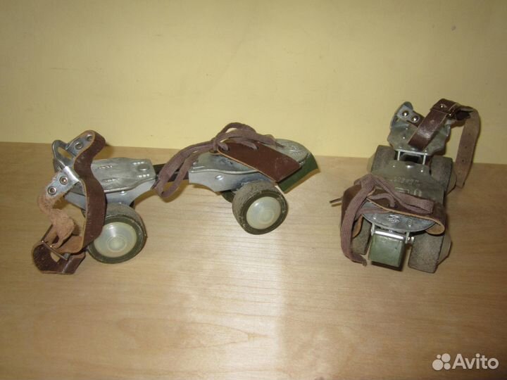 Раздвижные роликовые коньки