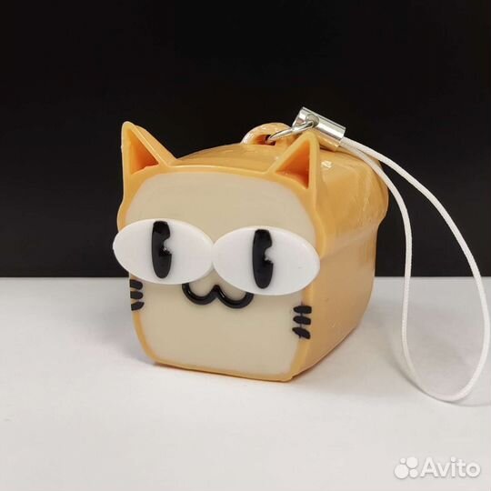 Неко арк хлеб брелок