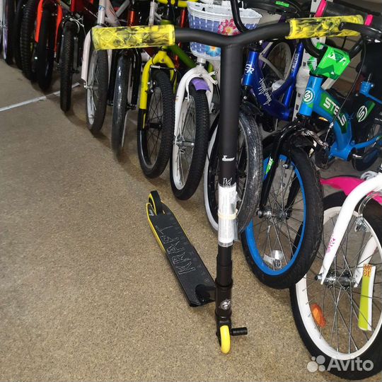 Трюковой самокат