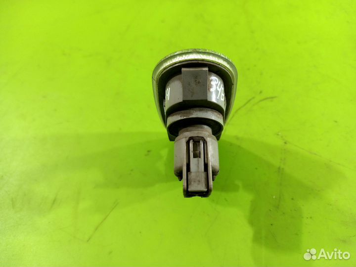 Повторитель поворота в крыло для Mitsubishi