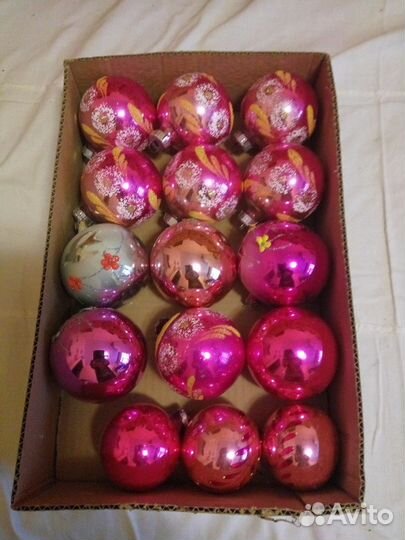 Елочные игрушки