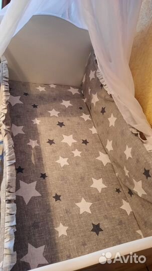 Детская кровать с маятником и ящиком