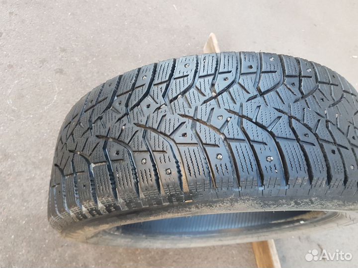 Bridgestone Blizzak Spike-02 205/55 R16 91T