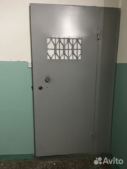 Дверь входная железная бу