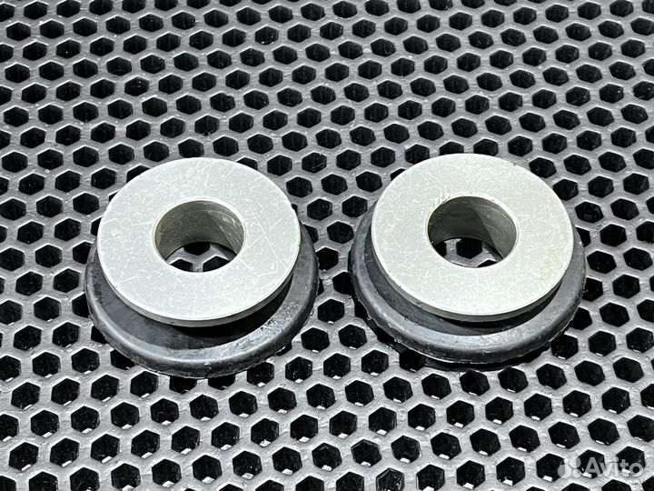 Втулки заднего колеса Yamaha YZ 250F 2001-2002