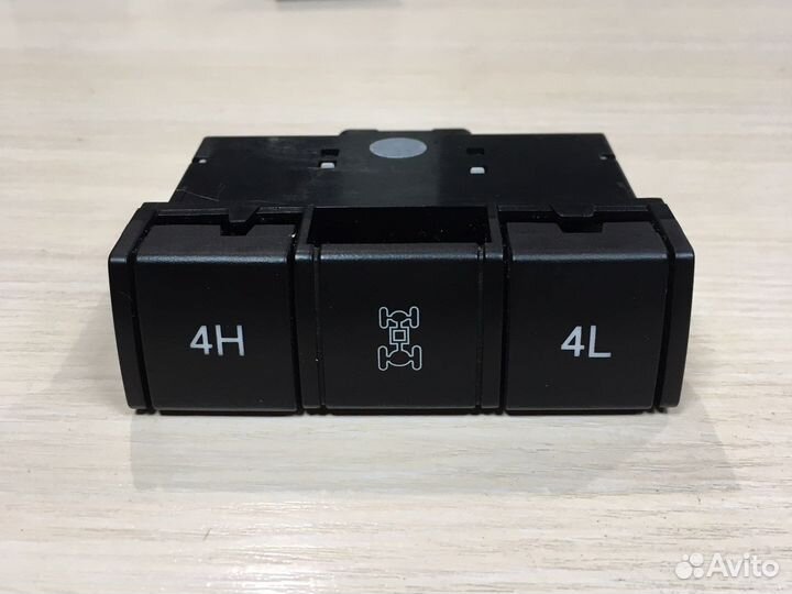 Кнопка блокировки дифференциала Ssangyong Rexton1