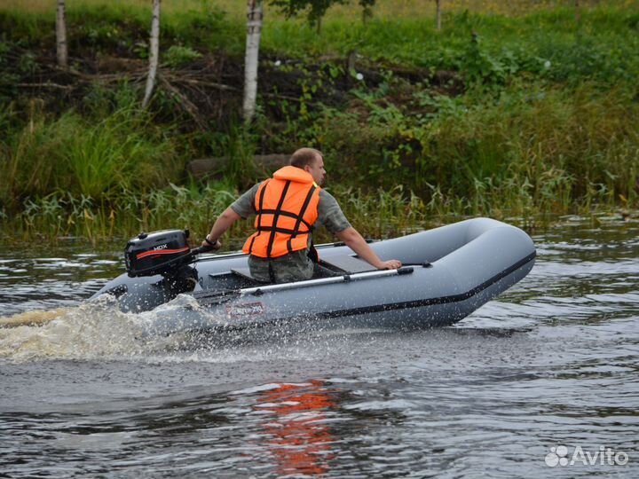 Лодка Хантер 290Л Полная комплектация