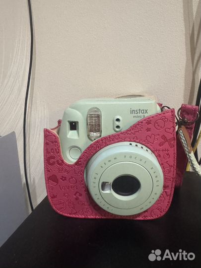 Fujifilm instax mini 9 с чехлом