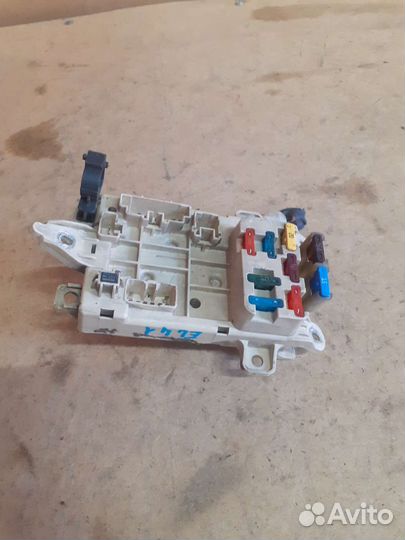 Блок предохранителей Toyota Corsa EL41