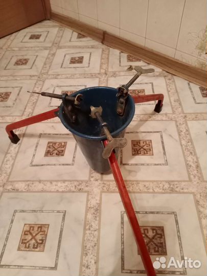 Подставка под ёлку